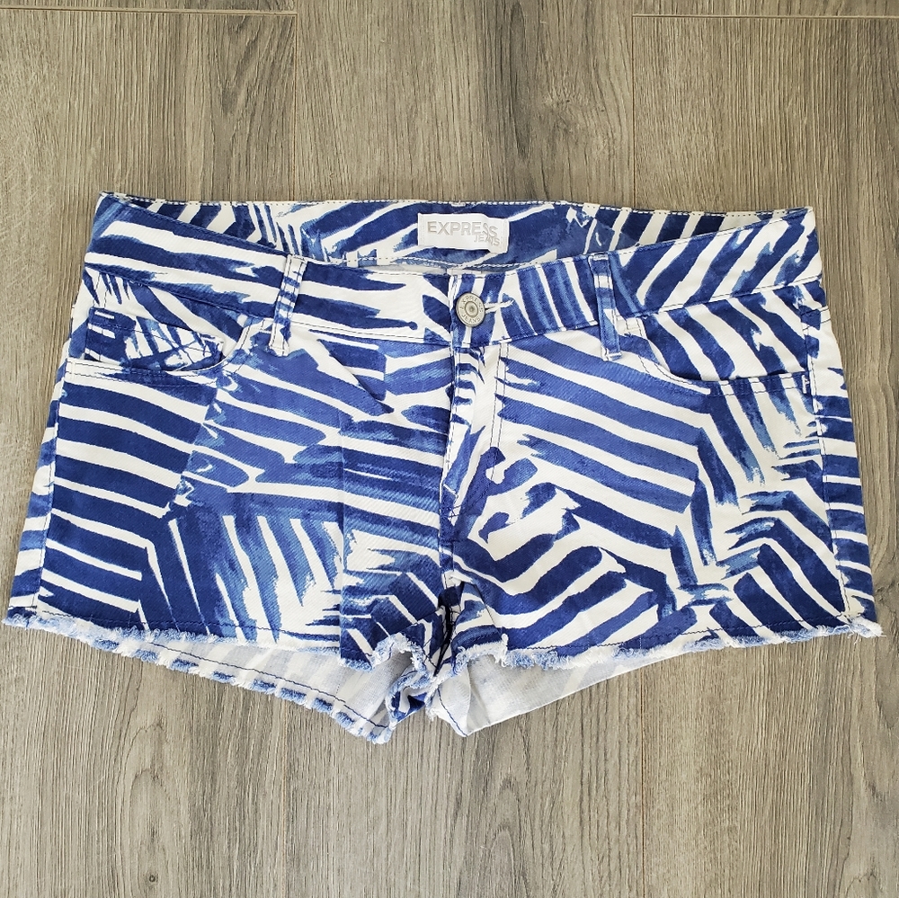 Express Jeans size 8 blue/white design